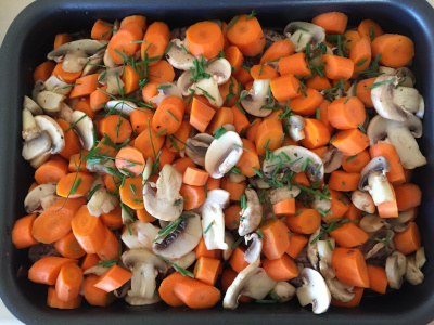 plat de carottes et champignons